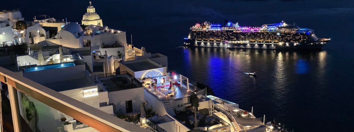 etherealblue-santorini_20250520_205917